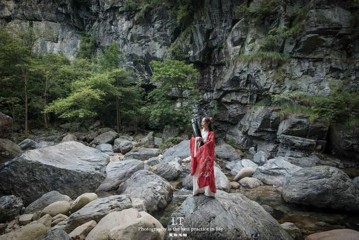 你认为婚后婆婆带娃是责任还是义务？游戏画面