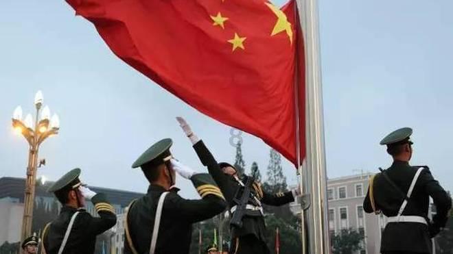 校园追星变形记